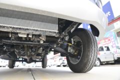 长安跨越王X1 1.2L 91马力 汽油 2.585米单排厢式微卡(单后轮)