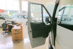 江铃汽车 新世代全顺 140马力 6座 2.2T 商务车(国六)