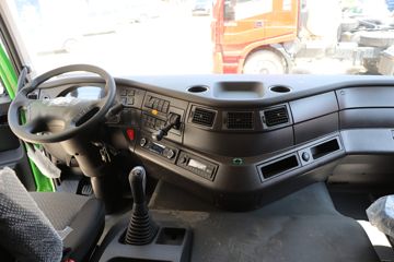 �������� ��ʨC6 ���ذ� 460���� 8X4 7.4����ж��(����)(CQ3317HD12386)ͼƬ