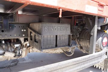 �й�����HOWO ���� 160���� 4.15�׵��Ų�դʽ�Ῠ(����)ͼƬ