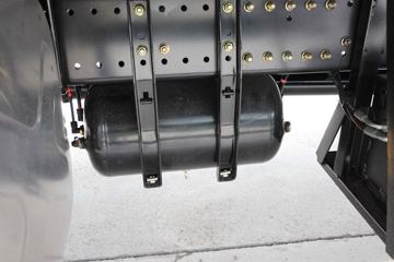 �������ó� ���KR ��ҫ�� 260���� 4X2 9.8����������ʽ�ػ���(����)ͼƬ