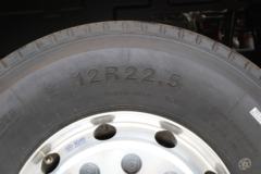 福田 欧曼EST 北方版 580马力 6X4 AMT自动挡牵引车(国六)(BJ4259Y6DHL-12)