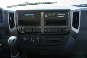 �������� ����� 170���� 4X2 3.8����ж��ͼƬ