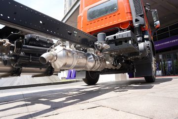 �й�����HOWO G5X�п� 220���� 4X2 6.2��AMT�Զ����Ű��դʽ�ػ���(����)(ZZ5167CCYK471DF1B)ͼƬ