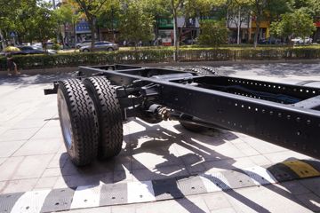 �й�����HOWO G5X�п� 220���� 4X2 6.2��AMT�Զ����Ű��դʽ�ػ���(����)(ZZ5167CCYK471DF1B)ͼƬ