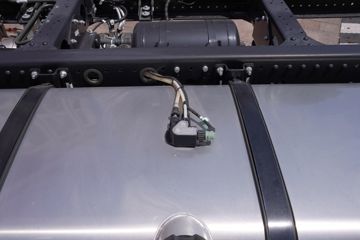 �й�����HOWO G5X�п� 220���� 4X2 6.2��AMT�Զ����Ű��դʽ�ػ���(����)(ZZ5167CCYK471DF1B)ͼƬ