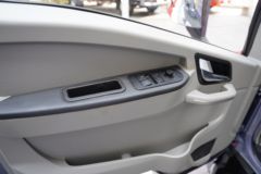 中国重汽HOWO 统帅 150马力 4.15米AMT自动挡单排栏板轻卡(国六)(ZZ1047F3314F145)