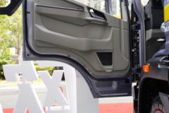 中国重汽HOWO 统帅 150马力 4.15米AMT自动挡单排栏板轻卡(国六)(ZZ1047F3314F145)