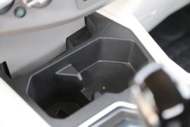 飞碟HW5&nbsp;电动载货车内饰图片