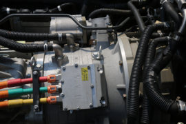 飞碟HW5&nbsp;电动载货车底盘图片