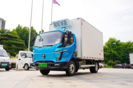 飞碟HW5&nbsp;电动冷藏车外观图片