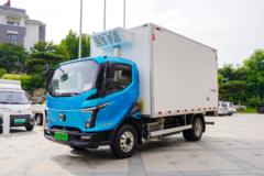 飞碟 HW5 4.18米单排插电式混合动力冷藏车(FD5042XLCW68PHEV-1)17.52kWh