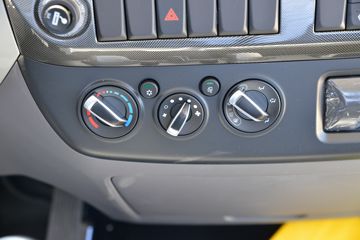 ���� �������� 150���� 4X2 4.085����س�(����)ͼƬ