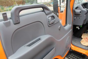 ���� ��ʮ��EV100 4.5T 3.235��˫�Ŵ��綯�����Ῠ89.12kWhͼƬ