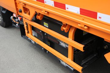 ���� ��ʮ��EV100 4.5T 3.235��˫�Ŵ��綯�����Ῠ89.12kWhͼƬ