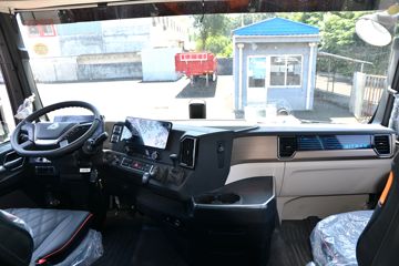 �й����� �ǵ¿�SITRAK G7S�ؿ� 610���� 6X4 AMT�Զ���ǣ����(����)ͼƬ