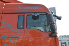 SITRAK G7&nbsp;牵引车外观                                                图片