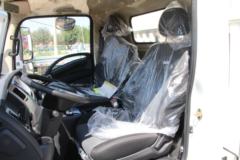 宇通轻卡 中体 4.2米单排纯电动厢式轻卡(ZKH5043XXYBEV2A)90.236kWh