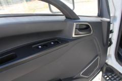 宇通轻卡 中体 4.2米单排纯电动厢式轻卡(ZKH5043XXYBEV2A)90.236kWh