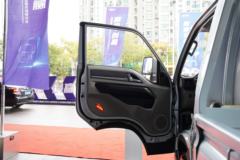 中国重汽HOWO 小将 115马力 3.6米单排栏板小卡(ZZ1047F3111F145)