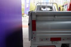 中国重汽HOWO 小将 115马力 3.6米单排栏板小卡(ZZ1047F3111F145)