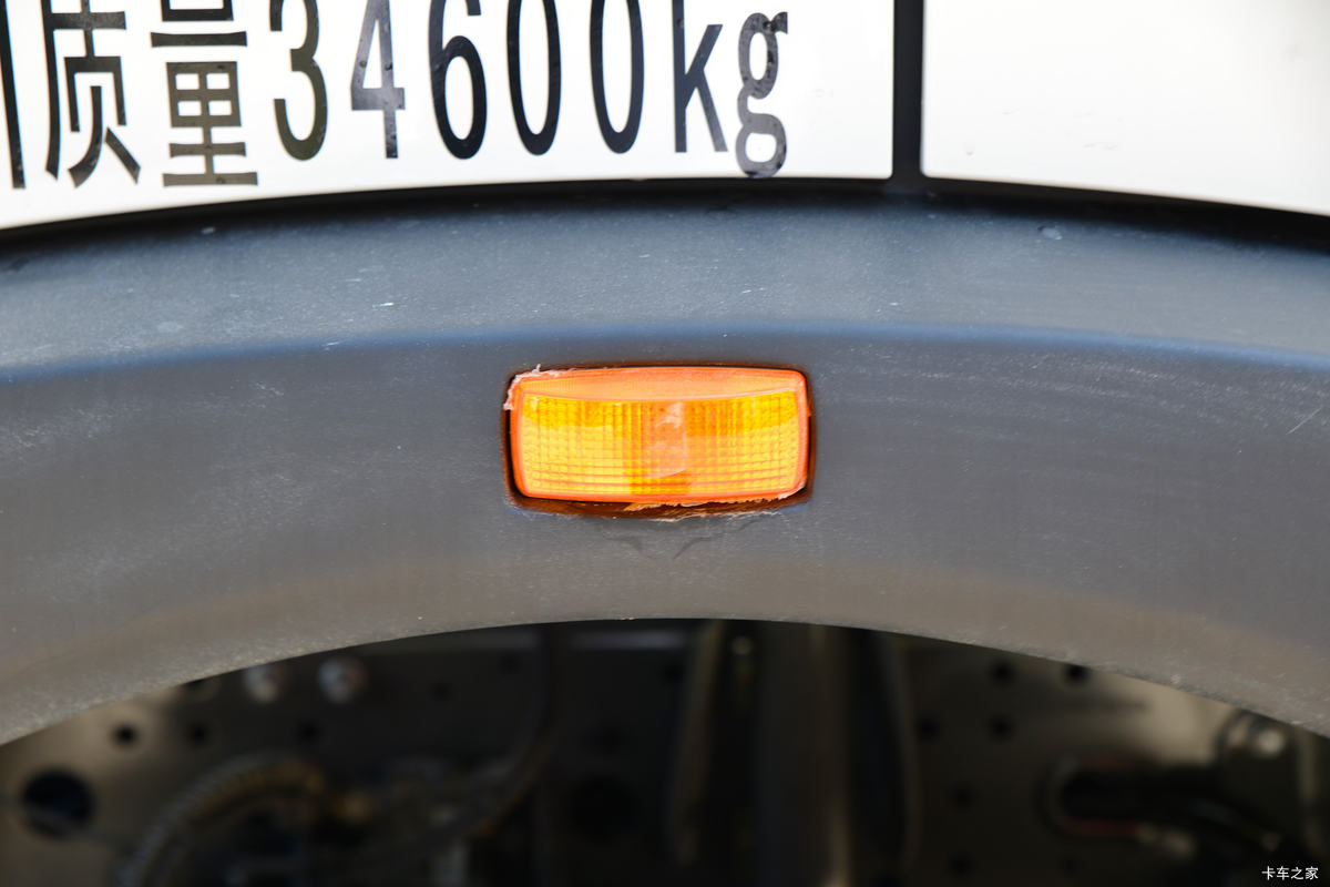 �й����� HOWO TX�ؿ� 400���� 4X2 ǣ����(����)(��������)���                                                