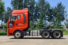 一汽解放 J6V重卡 北方版 520马力 6X4 AMT自动档牵引车(CA4250P66K25T1E6) 一汽解放 J6V重卡 北方版 520马力 6X4 AMT自动档牵引车(CA4250P66K25T1E6)