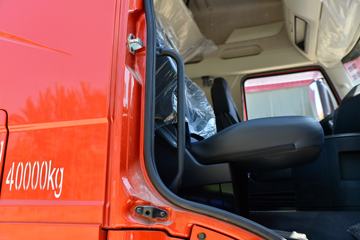 һ����� J6V�ؿ� ������ 520���� 6X4 AMT�Զ���ǣ����(CA4250P66K25T1E6)ͼƬ