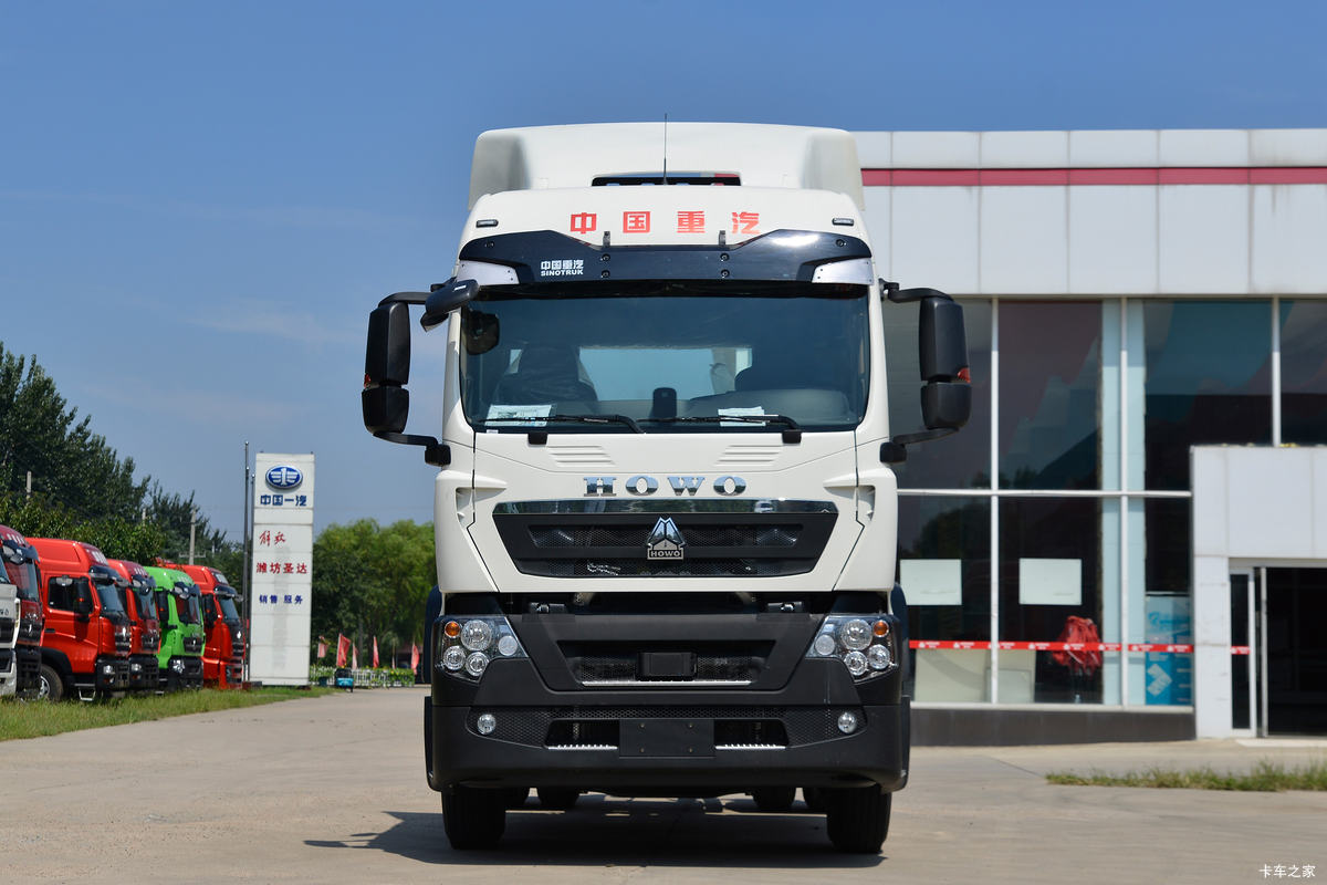 �й����� HOWO TX�ؿ� 400���� 4X2 ǣ����(����)(��������)���                                                