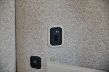 һ����� J6V�ؿ� ������ 520���� 6X4 AMT�Զ���ǣ����(CA4250P66K25T1E6)ͼƬ