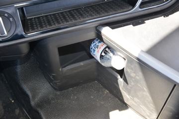 һ����� J6V�ؿ� ������ 520���� 6X4 AMT�Զ���ǣ����(CA4250P66K25T1E6)ͼƬ