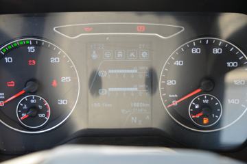 һ����� J6V�ؿ� ������ 520���� 6X4 AMT�Զ���ǣ����(CA4250P66K25T1E6)ͼƬ