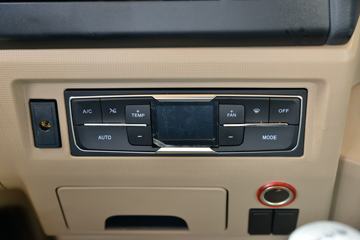 �й����� HOWO TX�ؿ� 400���� 4X2 ǣ����(����)(��������)ͼƬ