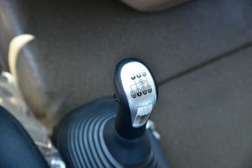 �й����� HOWO TX�ؿ� 400���� 4X2 ǣ����(����)(��������)ͼƬ