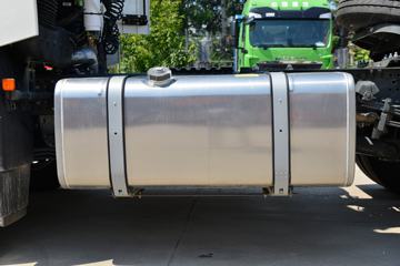 �й����� HOWO TX�ؿ� 400���� 4X2 ǣ����(����)(��������)ͼƬ