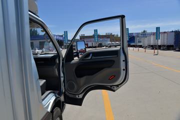 �й�����HOWO С˧ 130���� 3.6�׵�����ʽС��(Һɲ)(ZZ5047XXYF3111F145)ͼƬ