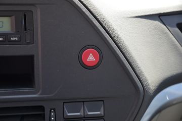 �й�����HOWO С˧ 130���� 3.6�׵�����ʽС��(Һɲ)(ZZ5047XXYF3111F145)ͼƬ