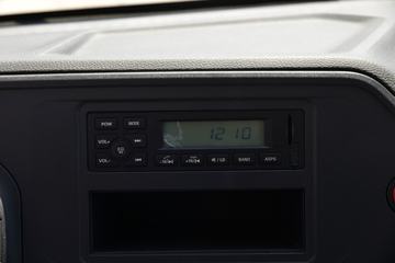 �й�����HOWO С˧ 130���� 3.6�׵�����ʽС��(Һɲ)(ZZ5047XXYF3111F145)ͼƬ