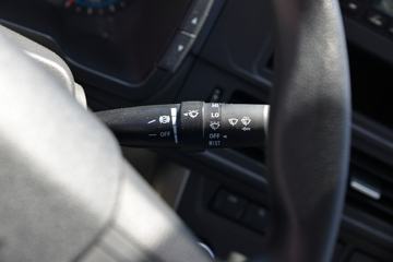 �й�����HOWO С˧ 130���� 3.6�׵�����ʽС��(Һɲ)(ZZ5047XXYF3111F145)ͼƬ