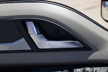 �й�����HOWO С˧ 130���� 3.6�׵�����ʽС��(Һɲ)(ZZ5047XXYF3111F145)ͼƬ