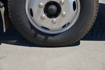 �й�����HOWO С˧ 130���� 3.6�׵�����ʽС��(Һɲ)(ZZ5047XXYF3111F145)ͼƬ