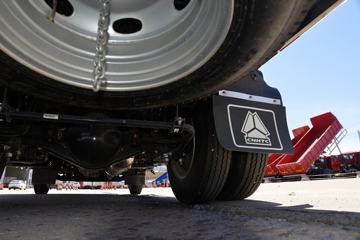 �й�����HOWO С˧ 130���� 3.6�׵�����ʽС��(Һɲ)(ZZ5047XXYF3111F145)ͼƬ