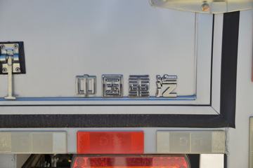 �й�����HOWO С˧ 130���� 3.6�׵�����ʽС��(Һɲ)(ZZ5047XXYF3111F145)ͼƬ