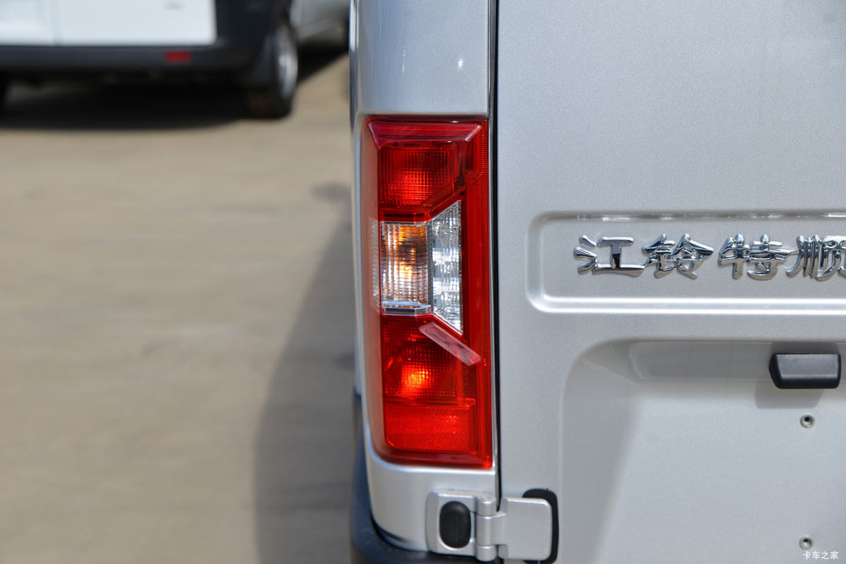 �������� ��˳ 2019�� 116���� 6�� ���� 2.8T���� �ж�������������(MP5)(����)���