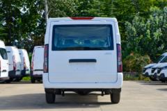 江铃汽车 福顺 2023款 146马力 6座 短轴 2.0T柴油 低顶多用途乘用车(上掀尾门)