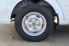 江铃汽车 福顺 2023款 146马力 6座 短轴 2.0T柴油 中高顶多用途乘用车(国六)