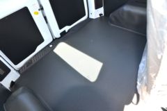 江铃汽车 新全顺 122马力 5座 2.0T柴油 低顶多用途乘用车(国六)