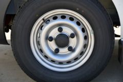 江铃汽车 新全顺 122马力 3座 2.0T柴油 高顶封闭货车(国六)