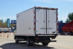 福田 时代领航S1 120马力 4.09米冷藏车(国六)