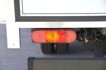 �ɵ���; DX 127���� 3.95�׵�����ʽ΢��(����)ͼƬ